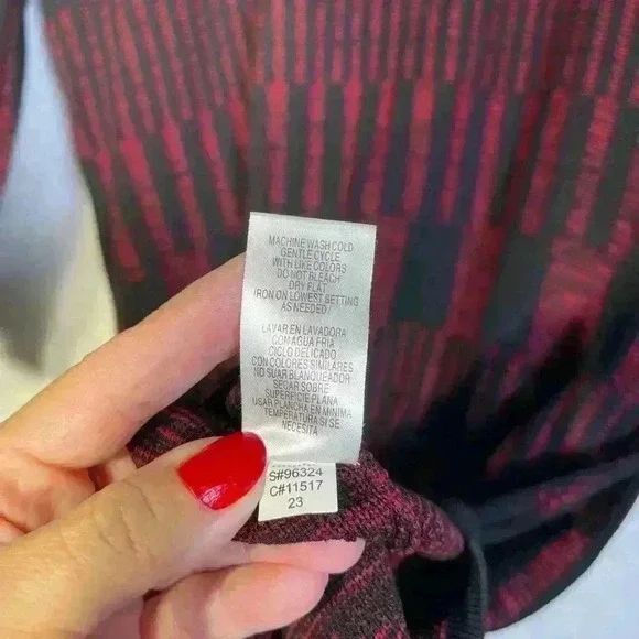 Sandra Darren Black Red Graphic Cowl Sweater Dress Warm Office Casual Womens Med - Picture 6 of 7